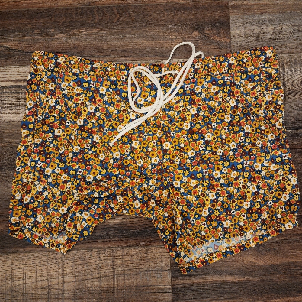 J. Crew Floral Men's Swim Trunks